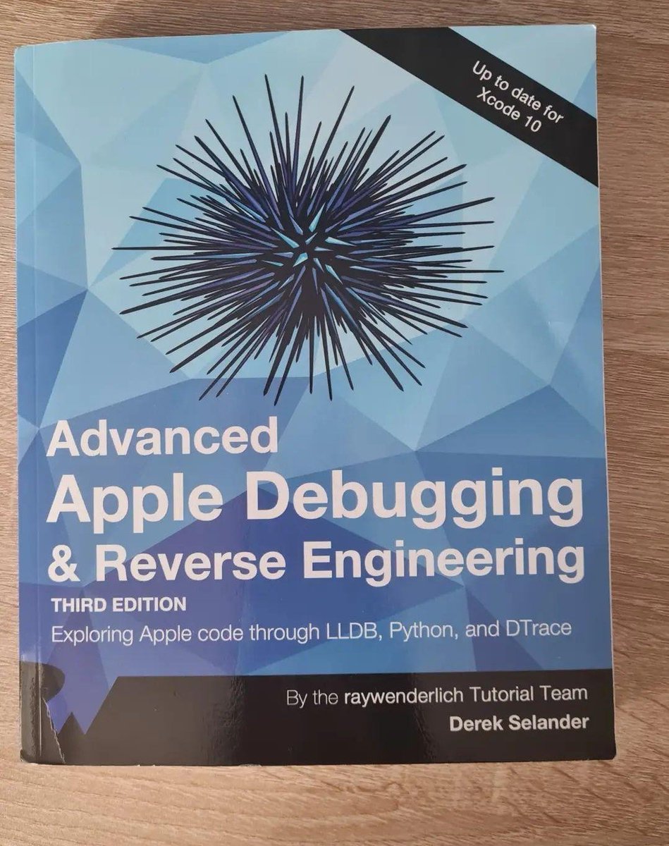CodesJamber's tweet photo. @andyjnorton @swift_leeds We got some really good swag bags and I won this prize 🏆📘 I'm now aiming to be the best debugger on the team 💪🏽 https://t.co/10w8mtlOxR