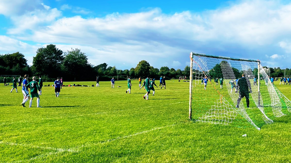 Fantastic win for #Stretford vs <a href="/ManRovers/">Manchester Rovers</a> in the <a href="/MAFL_1972/">MAFL1972</a> where @nelsondidsbury_ have taken an early lead at the top of the table… #Manchester #SundayLeague .