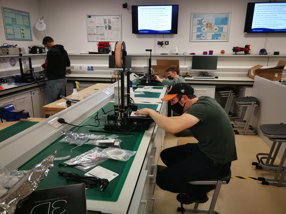 pete_dorrington's tweet image. More 3DPrinter labs today @SUEngineering - students getting stuck in and great to problem solve with them as they build individual machines. Also offering them flexibility of building in labs or at home, and using in labs or at home! #learningthroughdoing