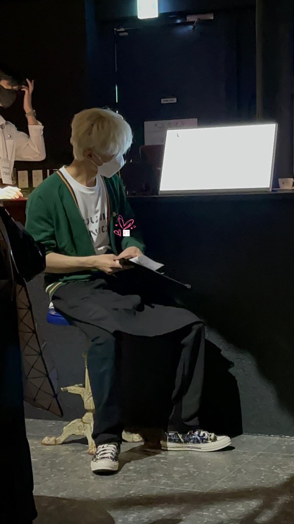 XIATONG97's tweet photo. 행복 #김한빈 #비아이 https://t.co/hIpAHQKZnz