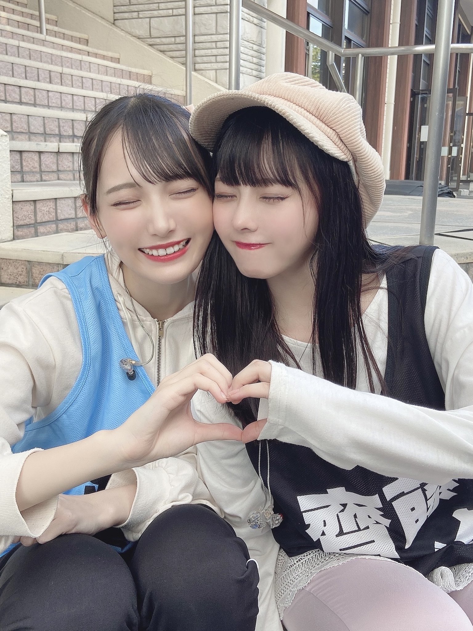 とん 齊藤なぎさ2019April鈴木瞳美ノーマル 再掲] 本日(11月26日) 講談社『WHITE graph 004』齊藤なぎさ