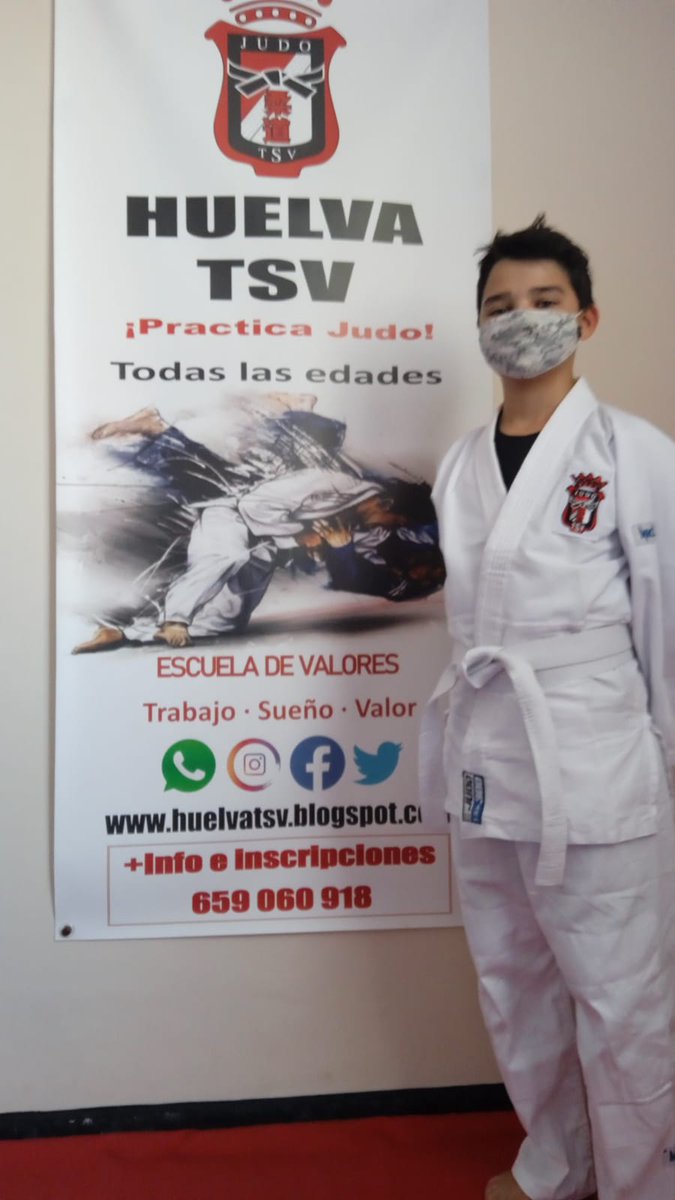 Esta semana ha sido de estreno ! 😍🥋

#TSV ✖️ #NKL

<a href="/NklBudo/">NKL BUDO SHOP</a> 
<a href="/JudoHuelva1/">HUELVA TSV</a>