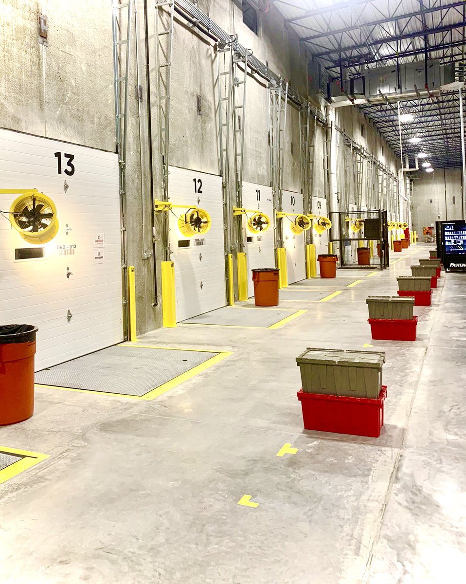 JeremyJMyers's tweet image. Congratulations to our newest addition to the #ONESC family - MDO 5932, located in Kentwood, Michigan!
🚚📦🍊
Looking forward to your very bright future as you continue offering the fastest, most efficient, and reliable delivery in home improvement! #MDO5932