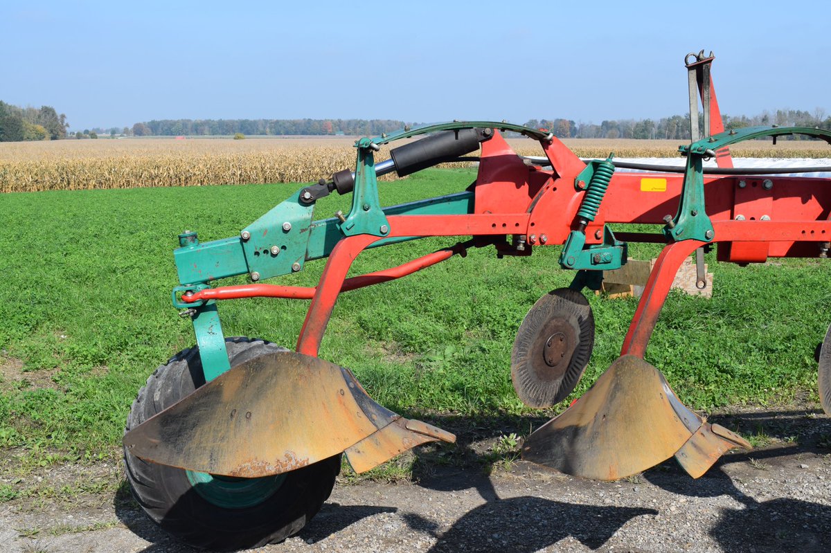 4 furrow Kvernland BB115HD plow for sale $12000 OBO. Good condition, vari width 12”- 20”, hydraulic front furrow adjust. Sheded and oiled yearly. DM for more details.