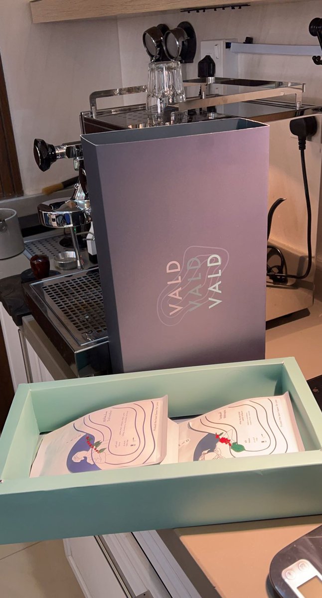 <a href="/VALDBeans/">VALD</a> ماشاءالله ريحه القهوة طالعه شميتها من اول ما اخذتها من  المندوب