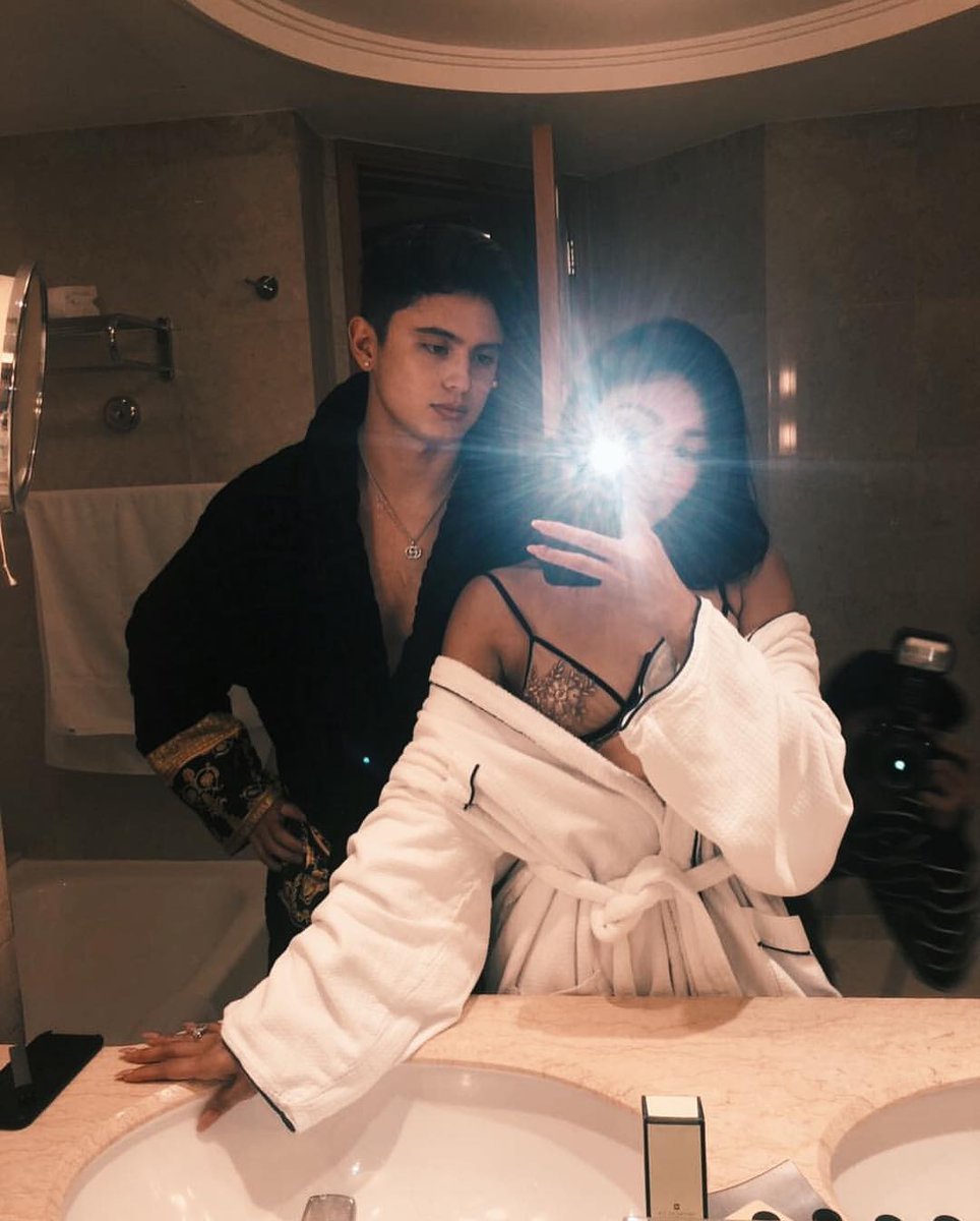 hellojaye____'s tweet image. It's always a Jadine for me