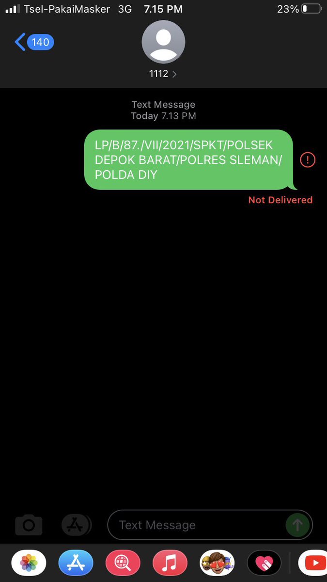 triaaprr's tweet photo. Pacar saya motornya ilang bulan juli lalu. Langsung lapor tuh, dikasihlah surat dari kepolisian. Di suratnya ada keterangan suruh cek perkembangannya melalui web https://t.co/16vXZTcD3s atau SMS, tp ternyata pas di cek.... 

Bakekokk

#PercumaLaporPolisi https://t.co/epsGrCfBSU
