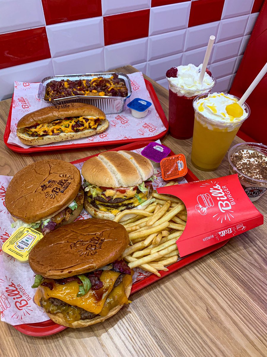 Resto_Halal's tweet image. Bill’s Burger 🍔 

Burgers 100% US. 

Il vous propose des burritos 🌯, hot Dog 🌭, smoothies, churros etc. 

Les prix sont abordables (une dizaine d’euros pour un menu) 

📍27 avenue Anatole France 
Vitry sur Seine 94400

📍8 Rue des Cahouettes 93360 Neuilly Plaisance