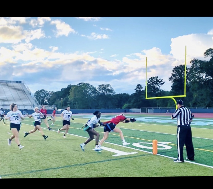FCHFlagFootball's tweet photo. Great start to the season! 1-0 #CHouse https://t.co/jqxcfnIxOk