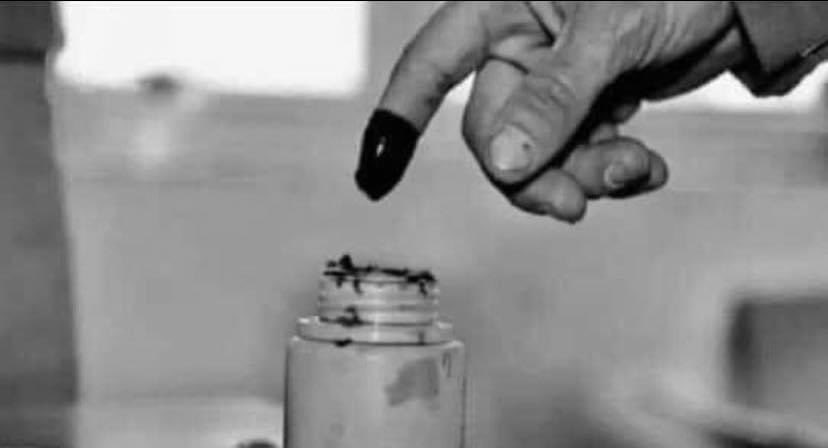 ذَٰلِكَ بِمَا قَدَّمَتْ أَيْدِيكُمْ وَأَنَّ اللَّهَ لَيْسَ بِظَلَّامٍ لِّلْعَــبِيدِ (51)

#مقاطعة_الانتخابات