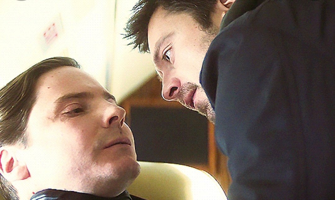 electric_cake_'s tweet photo. #winterbaron #winterzemo

Найкраще місце для хорошого сексу –
Бібліотека – бібліотека!
Секція української класики,
Індійський епос і спадщина греків!

Найкраще місце для брутального сексу –
Бібліотека – бібліотека!
Секція укрсучліту
Рай Дереша й Андруховича пекло!.. https://t.co/OqRh9KeWpk