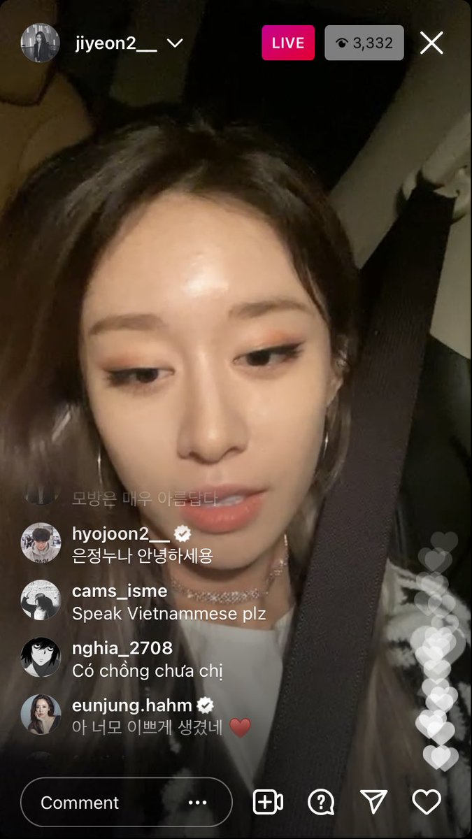 jibaekdae's tweet photo. Also, Hyojoon and Eunjung saying hi to each other through Jiyeon’s ig live ㅋㅋㅋㅋ https://t.co/v1o0Fw4oii
