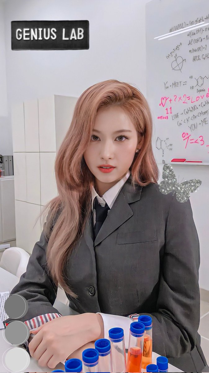 flowerswab's tweet photo. Wallpaper 💜

#TWICE #SANA https://t.co/L3GCspmukU