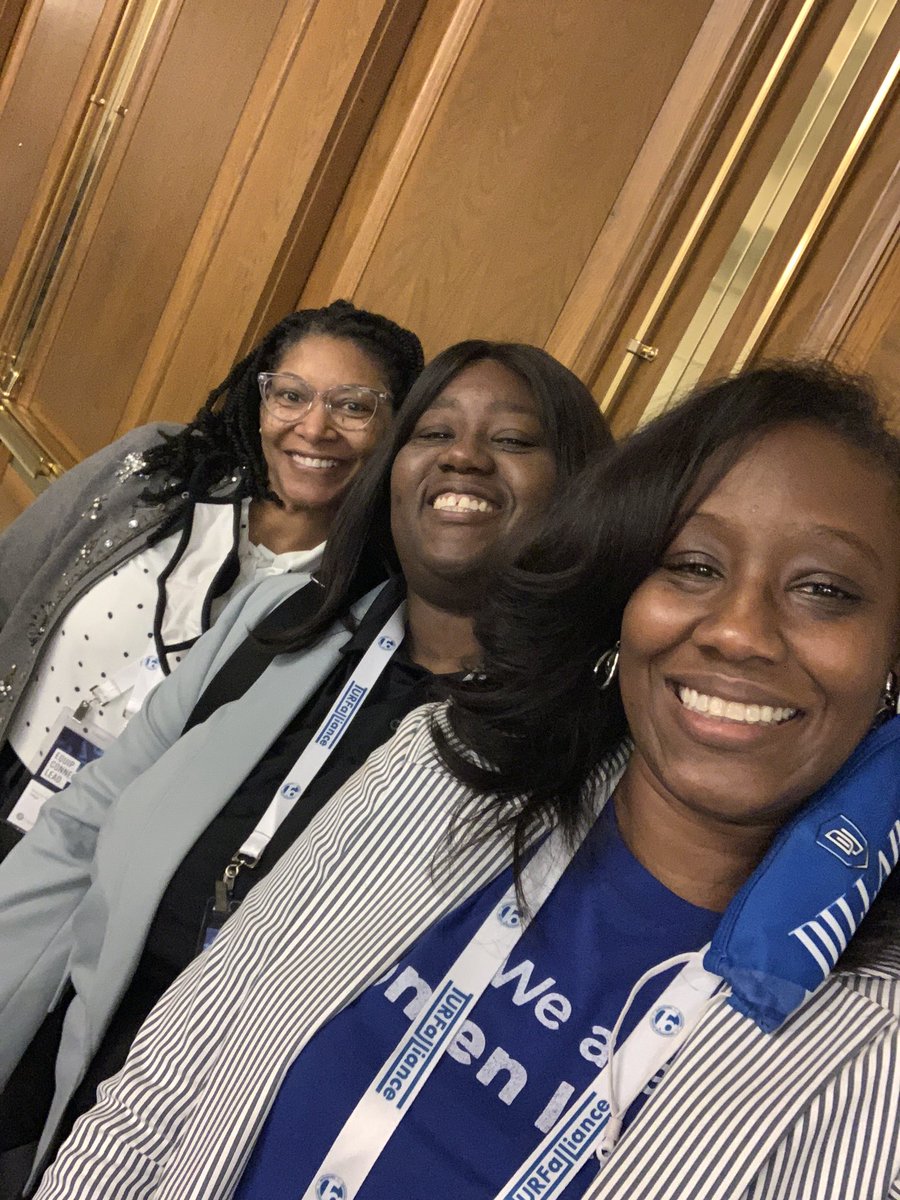 KikiBakerBarnes's tweet photo. Love my links sisters @BmoreDFP &amp; @MoniqueHollan16 &amp; my sorors @ReniaEdwards @Alexis_JW #CALS21 #CALS2021 https://t.co/FCOIe7YtPp