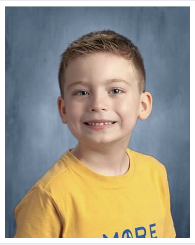 NoUseForAThea's tweet photo. Tripp’s kindergarten pictures are perfect!! This kid 😍😍😍😍 https://t.co/LXE7Xo3ltj