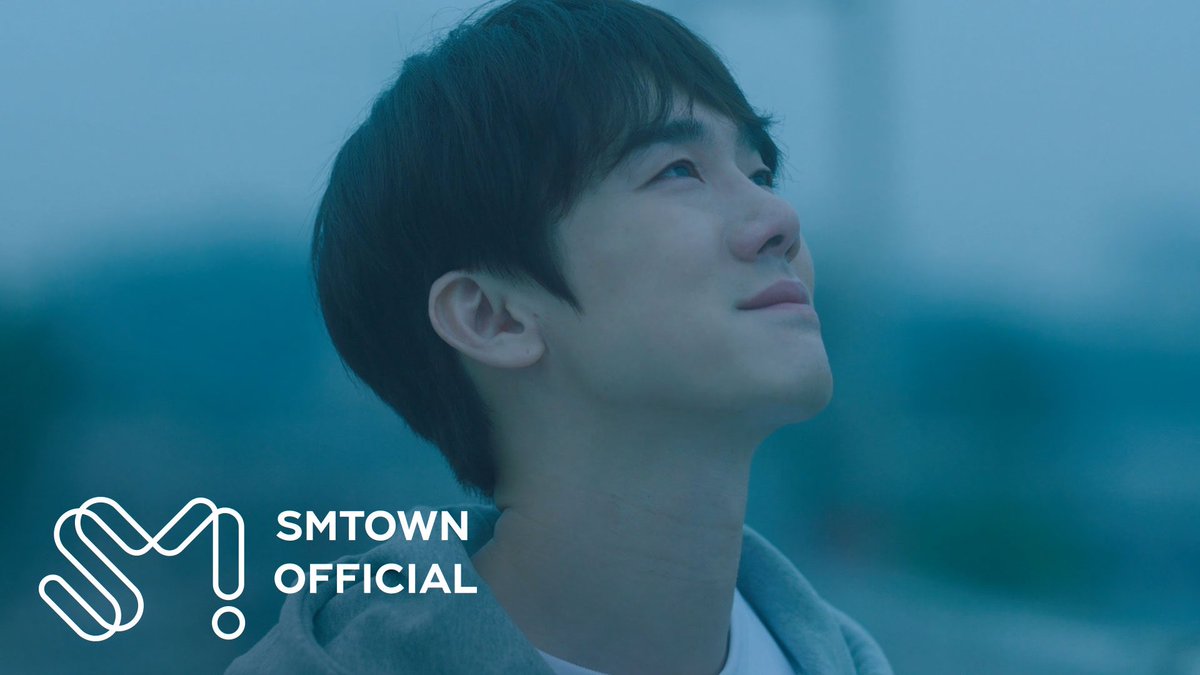 TimeWithSUJU's tweet photo. 규현 <Project:季> 2020 가을 ‘내 마음을 누르는 일’ 1주년 🍁
KYUHYUN ‘Daystar’ 1st Anniversary 🍁

https://t.co/nPE3NcqJxi

#규현 #KYUHYUN 
#슈퍼주니어 #SUPERJUNIOR @SJofficial https://t.co/42kOEakt63
