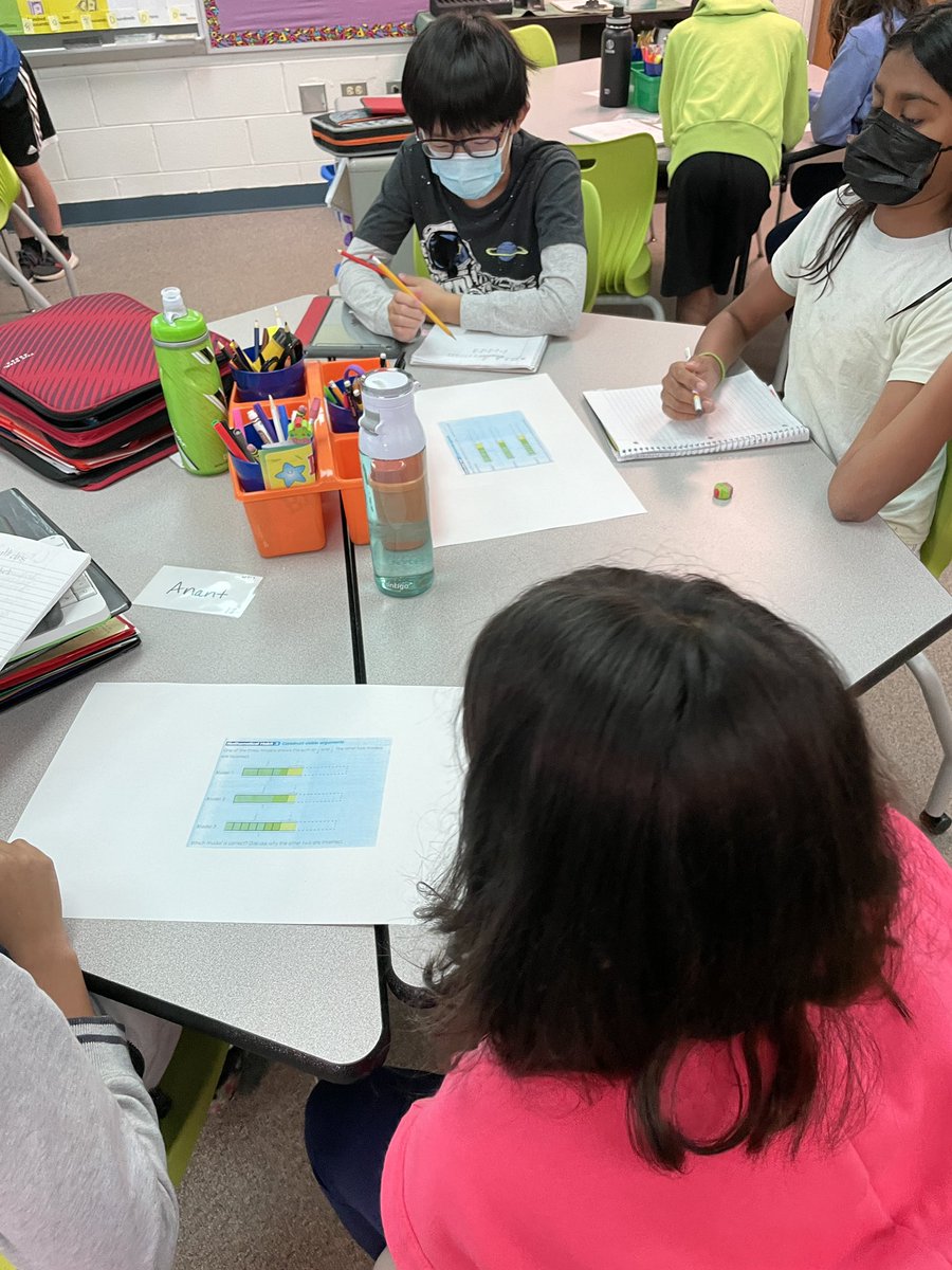 Miss Blessman's Class tweet media