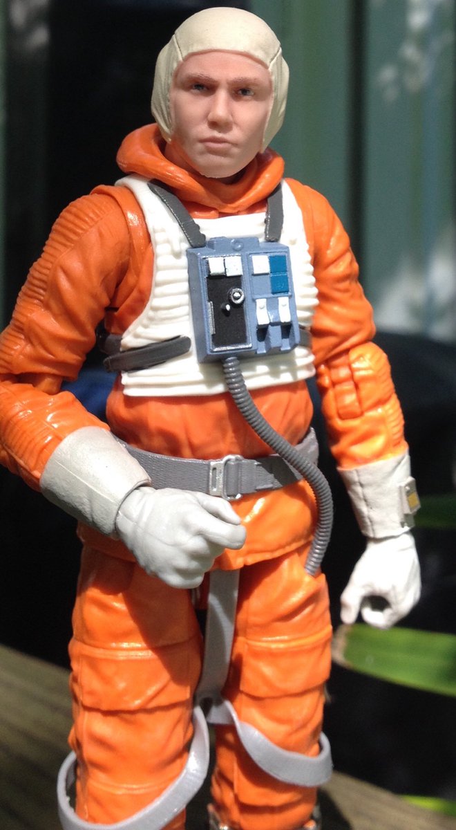 tapcaf's tweet photo. Dak is more than a totem. Come see him and his alter ego Bespin Boba and his Fett sidekick Dickey Beer at New York ComicCon in the Vendor Hall Booth 2949. MTFBWY!! https://t.co/dEWnMsBsAQ