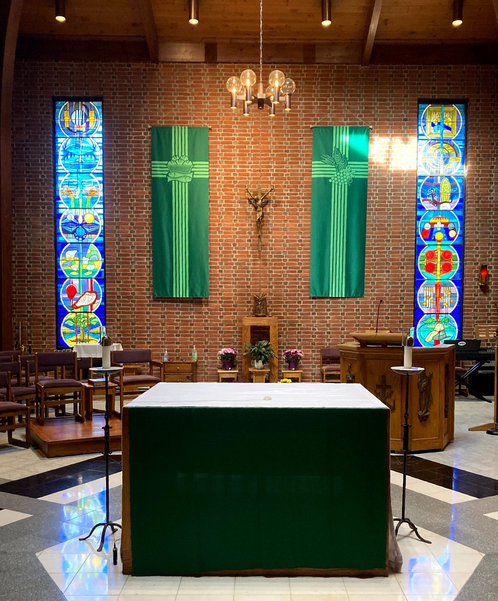 CSCVocations's tweet image. This week we share a photo of The Chapel of Mary at Stonehill College.

Ave Crux Spes Unica ~ Hail the Cross, Our Only Hope.