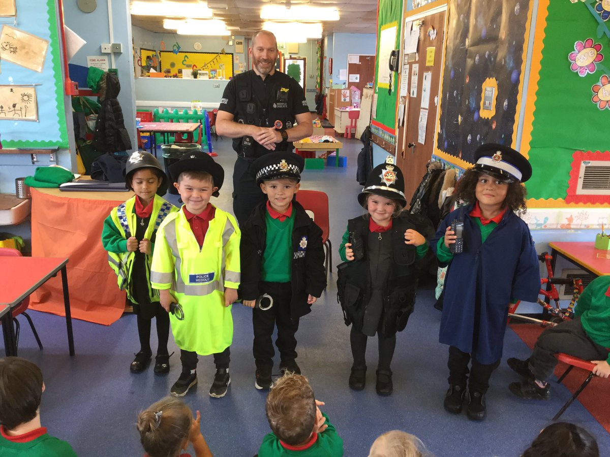 St John Lloyd RC Primary School tweet media