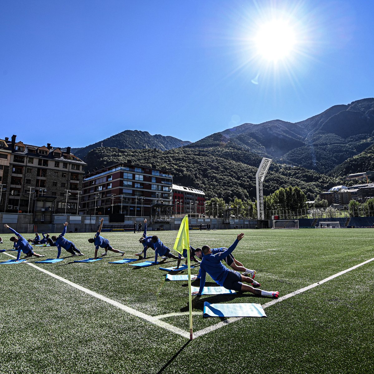 goal's tweet photo. The England squad's view while training in Andorra 😍 https://t.co/PsABXqoRsE