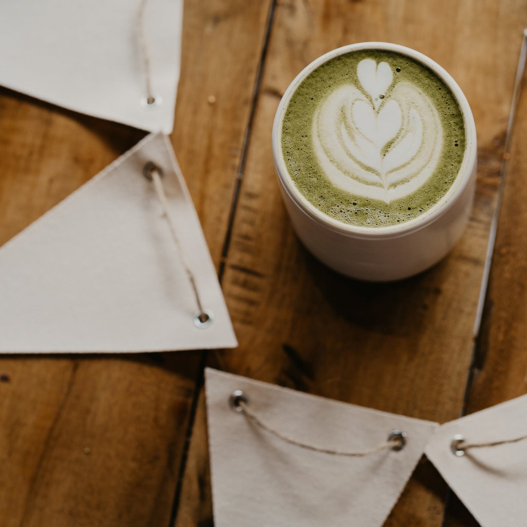 ourfairgrounds's tweet photo. Have you tried our Maple Cinnamon Matcha Latte yet? Use the code MATCHA when you order on the Fairgrounds App to get 15% off any Matcha drink, all weekend!
#ourfairgrounds #matcha #matchalover #fallfavorites #fall #fallvibes https://t.co/qS3uKqtQno