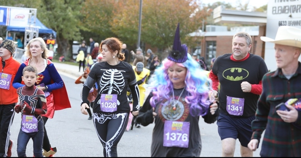 PRRunning (@prrunning) on Twitter photo Need help finding the perfect costume to run in this Halloween?
Read our latest blog!
potomacriverrunning.com/flat-me-hallow…
<a href="/PRR_Fairfax/">=PR= Fairfax</a> <a href="/PRR_Reston/">=PR= Reston</a> <a href="/PRR_Vienna/">=PR= Vienna</a> <a href="/PRR_Burke/">=PR= Burke</a> <a href="/PRR_Leesburg/">=PR= Leesburg</a> <a href="/PRR_OneLoudoun/">=PR= One Loudoun</a> <a href="/PRR_Arlington/">=PR= Arlington</a> Need help finding the perfect costume to run in this Halloween?
Read our latest blog!
potomacriverrunning.com/flat-me-hallow…
<a href="/PRR_Fairfax/">=PR= Fairfax</a> <a href="/PRR_Reston/">=PR= Reston</a> <a href="/PRR_Vienna/">=PR= Vienna</a> <a href="/PRR_Burke/">=PR= Burke</a> <a href="/PRR_Leesburg/">=PR= Leesburg</a> <a href="/PRR_OneLoudoun/">=PR= One Loudoun</a> <a href="/PRR_Arlington/">=PR= Arlington</a>