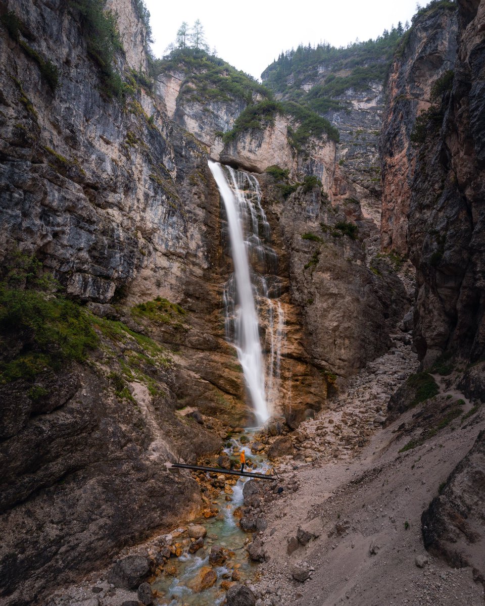 MarcEddy17's tweet photo. #AloneRanger #SenseOfScale #solitude #Dolomites #waterfall #canyon #photography 

🌀😷👣Alone Ranger No.64 [Lost in the Deep Canyons of the Dolomites, Courtesy of the photographer ⁦@chadtorkelsen⁩]👣😷🌀 https://t.co/nNkIEELbgS