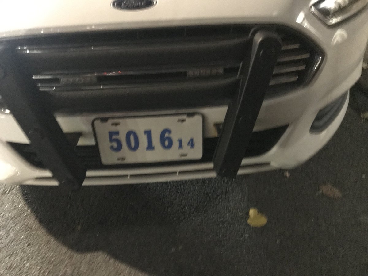 Reported_NYC's tweet photo. The driver 501614 parked illegally near 383 Irving Ave on October 7. This is in Brooklyn Community Board 04 & #NYPD83. #VisionZero https://t.co/IGfGSD3CDD