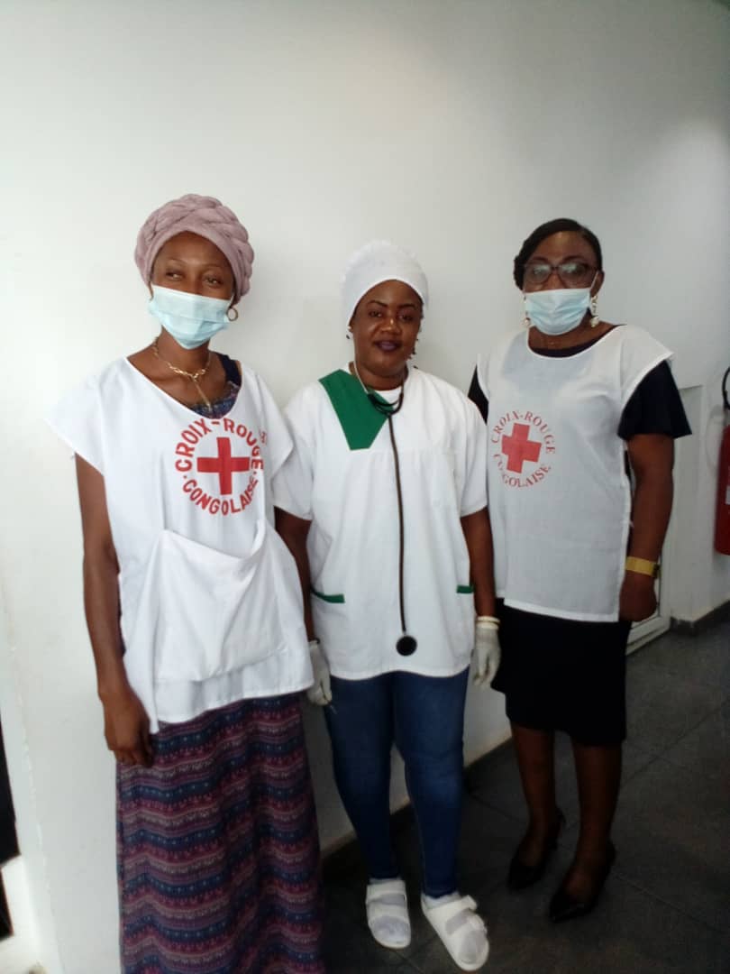 UBACongo's tweet photo. Toujours heureux de vous mettre au premier plan.
Toujours heureux de vous faire sourire.
Toujours heureux de vous servir; C'est notre promesse envers vous.
Merci de nous avoir choisi 🥰🥰
#CustmerServiceWeek #CSW2021 https://t.co/uvc9KSLyp3