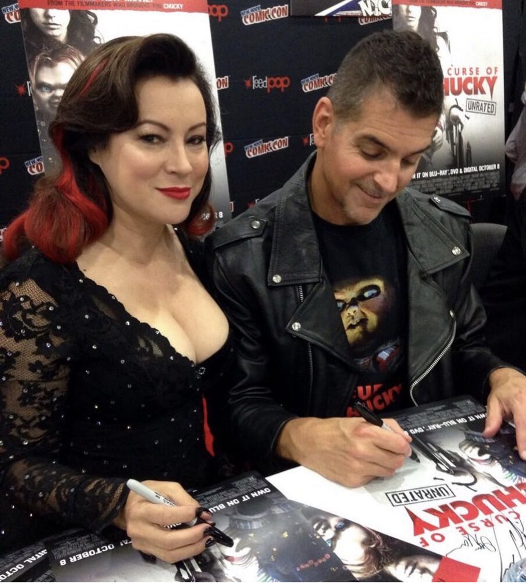 JenniferTilly's tweet image. #FBF Me &amp;amp; @RealDonMancini at Comic-Con sometime in the distant past. We will be at Comic-Con today for the world premiere screening of #chuckyseries followed by a Q&amp;amp;A session. Be there or be square.😆 (pic; @SassFactoryKass @fantastictilly on Instagram) #chucky #chuckytvseries