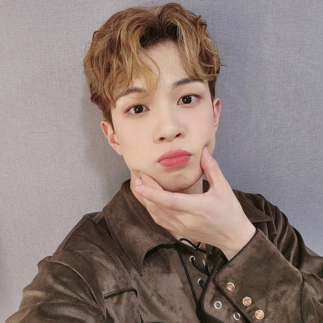 NFlyingItalia's tweet photo. [08.10.2021] Post instagram di Hweseung:

" A presto!
.
.
.
#NFlying #YooHweseung #Sober #Nfia #StaArrivando #LOrdine #! "
　
 https://t.co/TXWjQmv08P