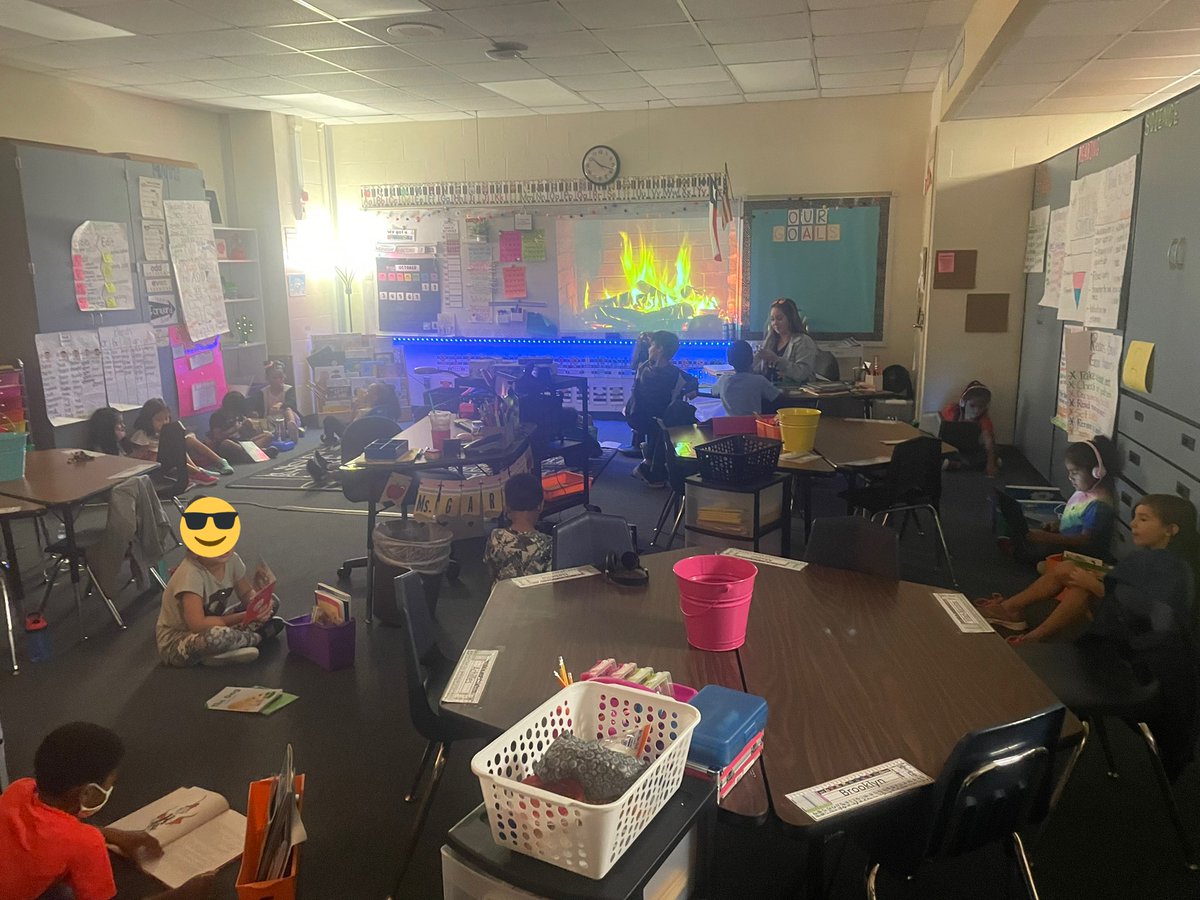 MontysFirsties's tweet photo. Happy Fall!! Come cozy up by the fire with some good books in Ms. Garcia’s class for reader’s workshop! These 1st graders were loving this fun addition to their reader’s workshop time! @EhrhardtKISD #gameonEhrhardt @KISD_Literacy https://t.co/kck4QKhytc