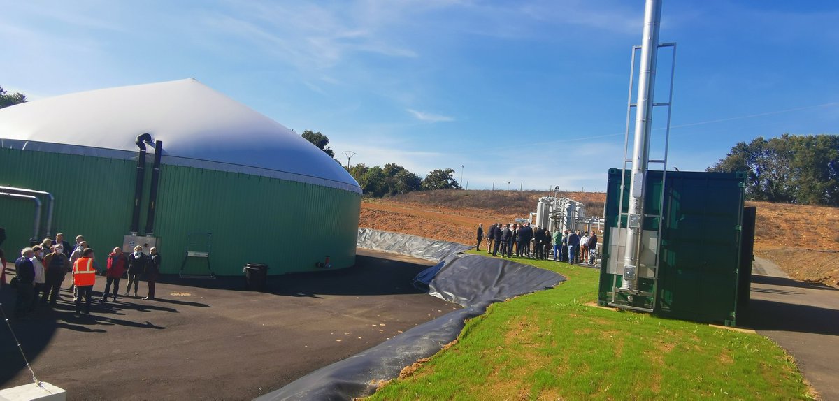 Inauguration de notre unité de méthanisation Meth'innov👏Depuis fin 2020, elle permet d'alimenter en gaz vert 18 % du gaz consommé par une ville comme Melle (citoyens, entreprises et transporteurs compris) et évite l'émission de 3650t de CO2/an 💪#transitionenergetique #biogaz