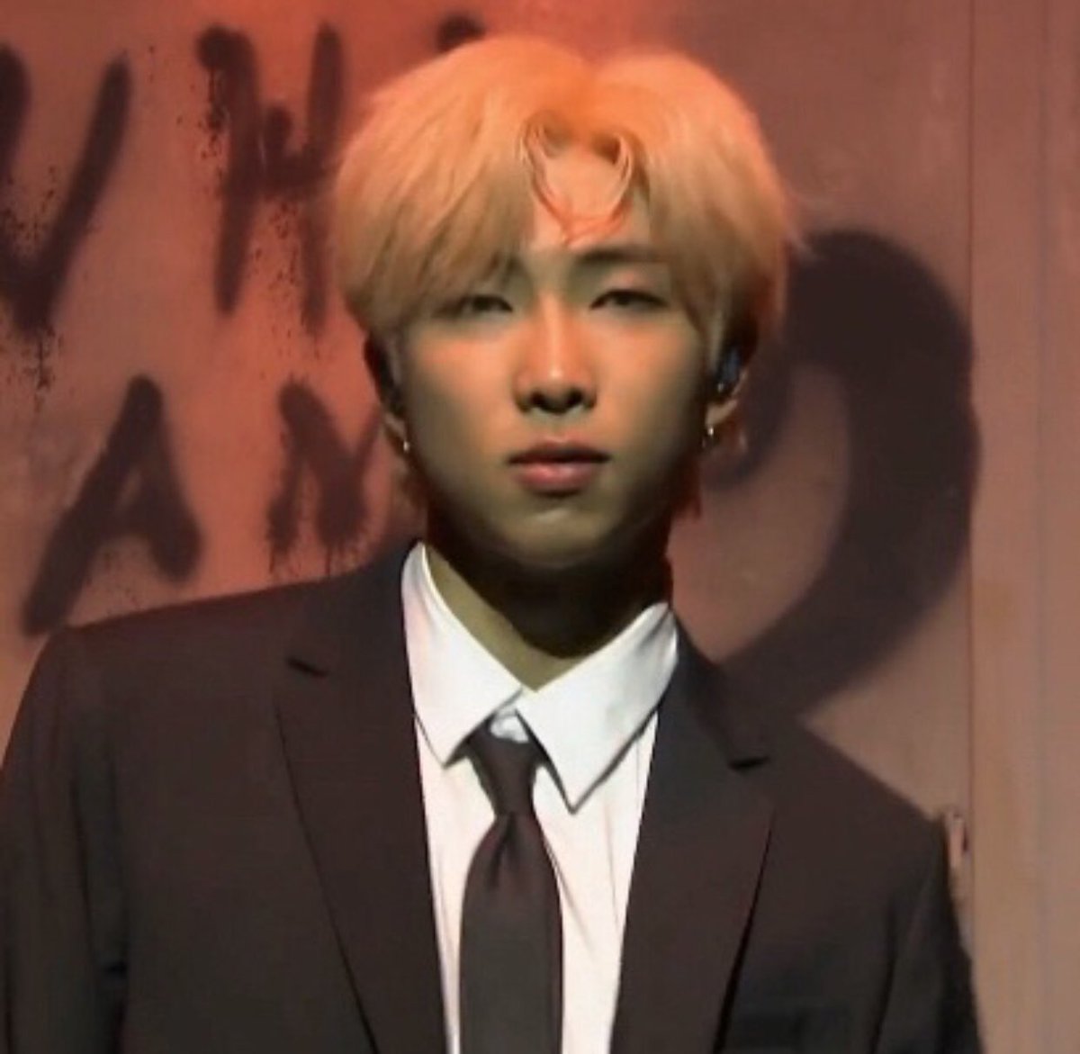 RM. tweet media
