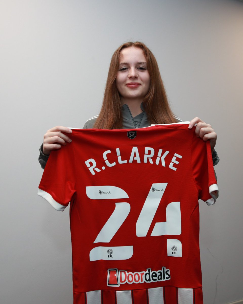 sufc_women's tweet photo. Sheffield born 🏠
A Blade since the age of 10 ⚔
Signed for the first team at 16 ✍

Ruby Clarke is very much 𝗼𝗻𝗲 𝗼𝗳 𝗼𝘂𝗿 𝗼𝘄𝗻. https://t.co/0CIoImIYUX