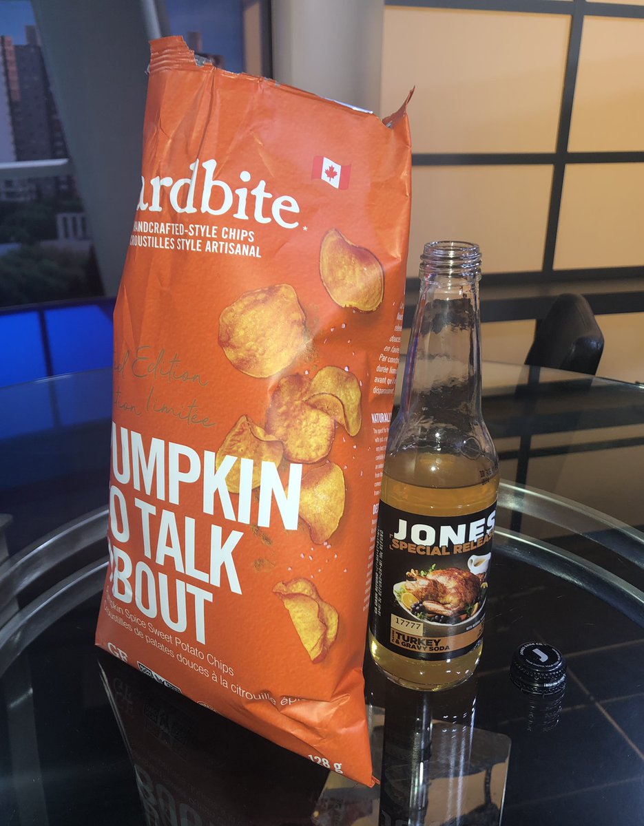 Ah, breakfast. #Thanksgiving <a href="/jonessodaco/">Jones Soda Co.</a> <a href="/Hardbite/">Hardbite Chips</a> 🦃