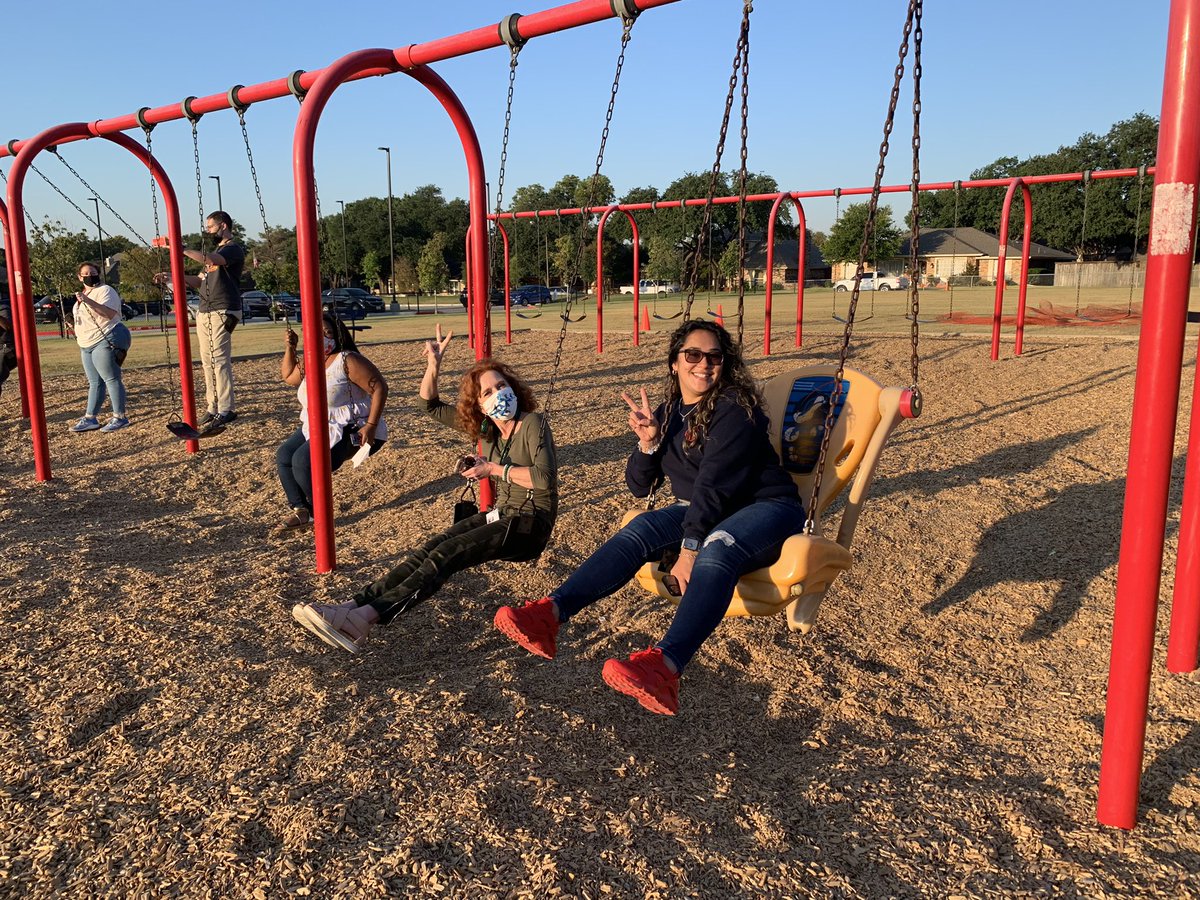 EslSkyview's tweet photo. #SKYhawkphotoHUNT #risdskyrise https://t.co/JDo8W37gQV