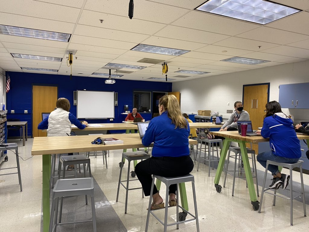 Kellie Sanders (@drkelliesanders) on Twitter photo We are having a great day of learning for our teachers today!!@SDNBSchools #sdnblearns <a href="/WestSDNB/">SDNB New Berlin West</a> <a href="/OrchardLaneSDNB/">Orchard Lane Elem</a> <a href="/PoplarCreekSDNB/">SDNB Poplar Creek</a> <a href="/ElmwoodSDNB/">SDNB Elmwood</a> <a href="/ReaganSDNB/">SDNB Ronald Reagan</a> <a href="/IkeSDNB/">SDNB Eisenhower</a> We are having a great day of learning for our teachers today!!@SDNBSchools #sdnblearns <a href="/WestSDNB/">SDNB New Berlin West</a> <a href="/OrchardLaneSDNB/">Orchard Lane Elem</a> <a href="/PoplarCreekSDNB/">SDNB Poplar Creek</a> <a href="/ElmwoodSDNB/">SDNB Elmwood</a> <a href="/ReaganSDNB/">SDNB Ronald Reagan</a> <a href="/IkeSDNB/">SDNB Eisenhower</a>