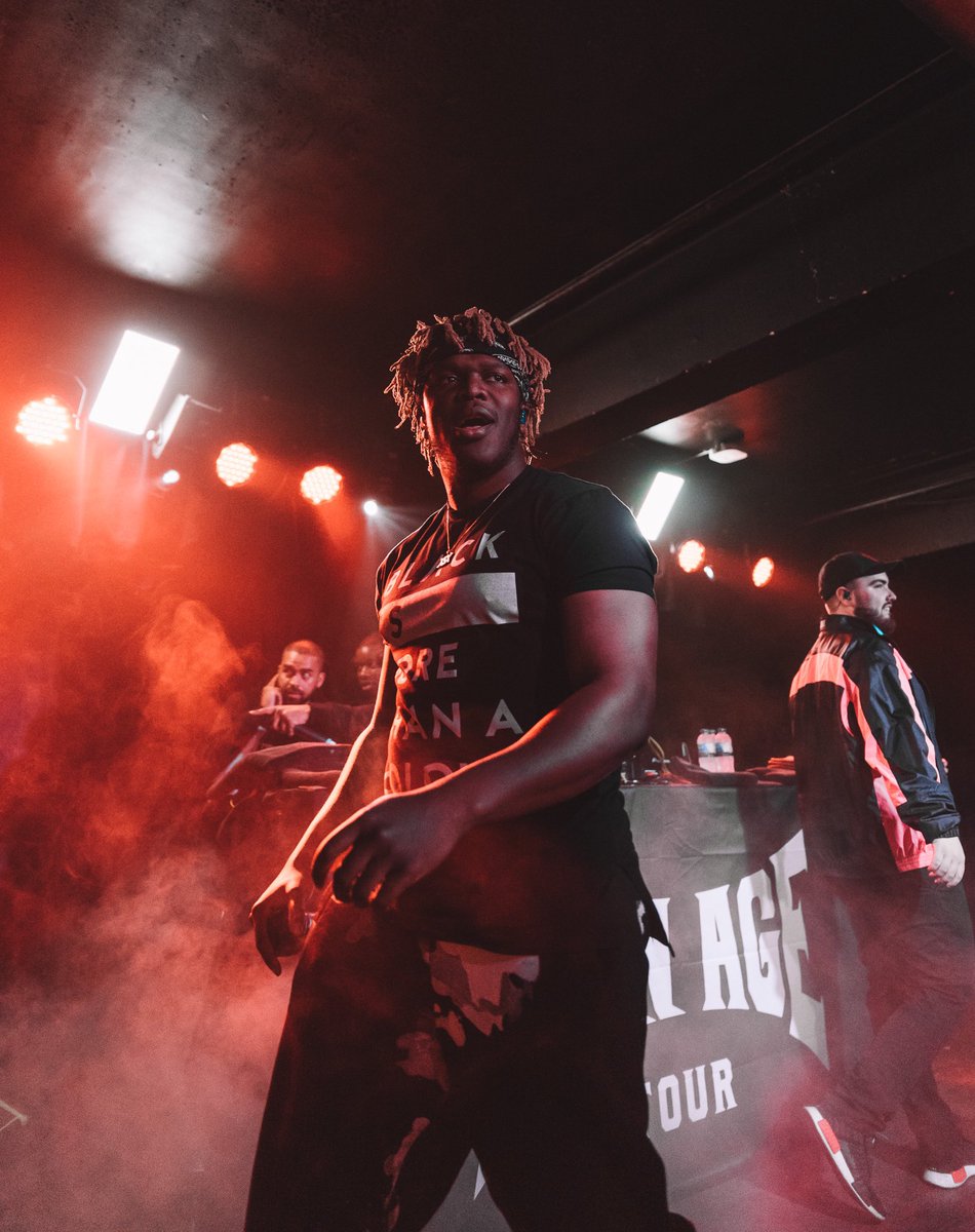 31Photography's tweet photo. Manchester round 2? 👀@KSI 
Would love to photograph you in Manchester again on the 12th if there is anyway of making it possible! 📸 @MamsTaylor @UploadAgency @RBCRecords https://t.co/ne6Eg2vHlU