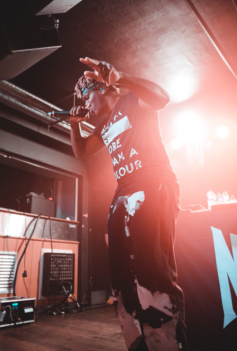 31Photography's tweet photo. Manchester round 2? 👀@KSI 
Would love to photograph you in Manchester again on the 12th if there is anyway of making it possible! 📸 @MamsTaylor @UploadAgency @RBCRecords https://t.co/ne6Eg2vHlU