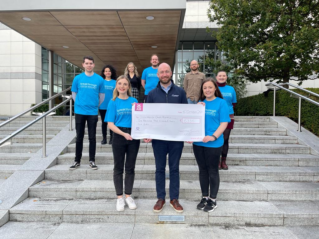 BreakthroCancer's tweet photo. Delighted to attend a cheque presentation with the Pharmtox Society at @ucddublin yesterday. They have been fundraising from 2019-2021 for Breakthrough Cancer Research and have raised a whopping €6,336. 

Thank you from all of us here at Breakthrough! https://t.co/chlNfiLqTr