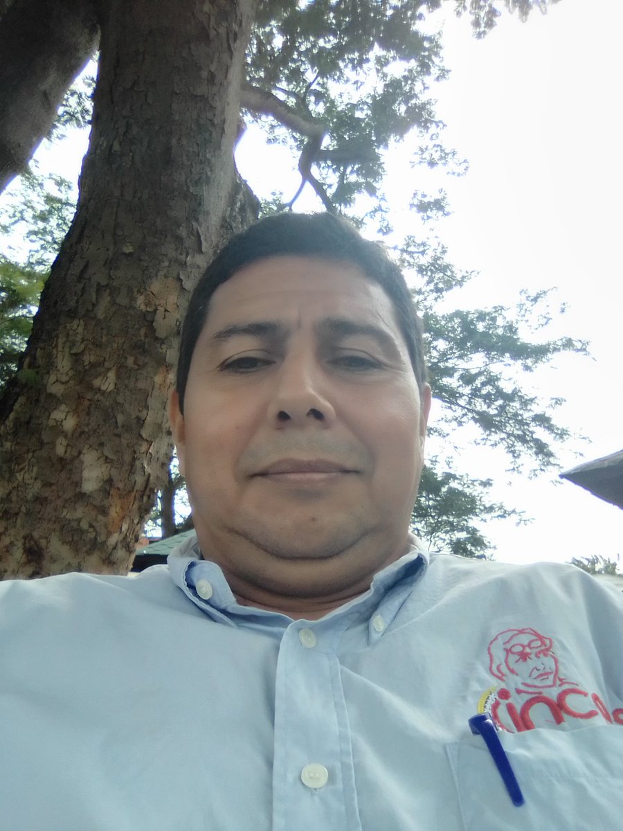 ruben74r's tweet photo. Reinauguración del C.F.S. Santa Bárbara https://t.co/04deS3Ok5P