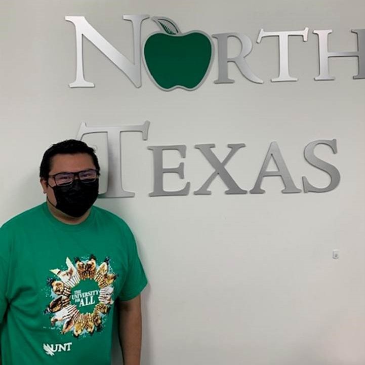 UNTScience's tweet photo. Our @TeachNorthTexas students are helping keep each other safe by wearing masks and practicing social distancing! #MaskSwag Thank you Lydia, Trenton, Nicholas, and Jesus for setting a great example for our @UNTsocial community.
https://t.co/vX9CPwS2IX https://t.co/Ue9OCqBaEA