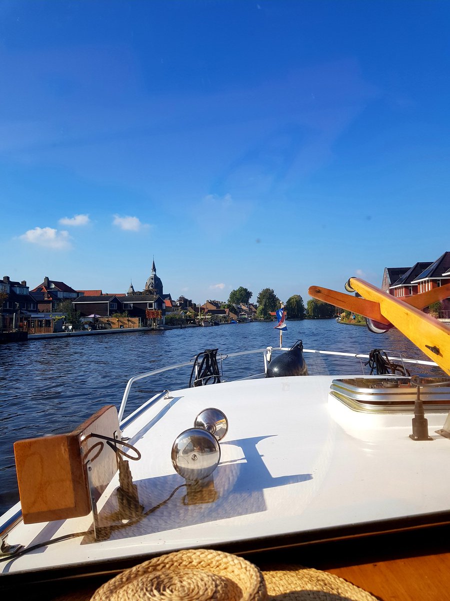Gab_Duijkers's tweet photo. Happy me 😍
Op naar Haarlem met overnachting in Lisse #bootleven https://t.co/z3CJojdiiJ