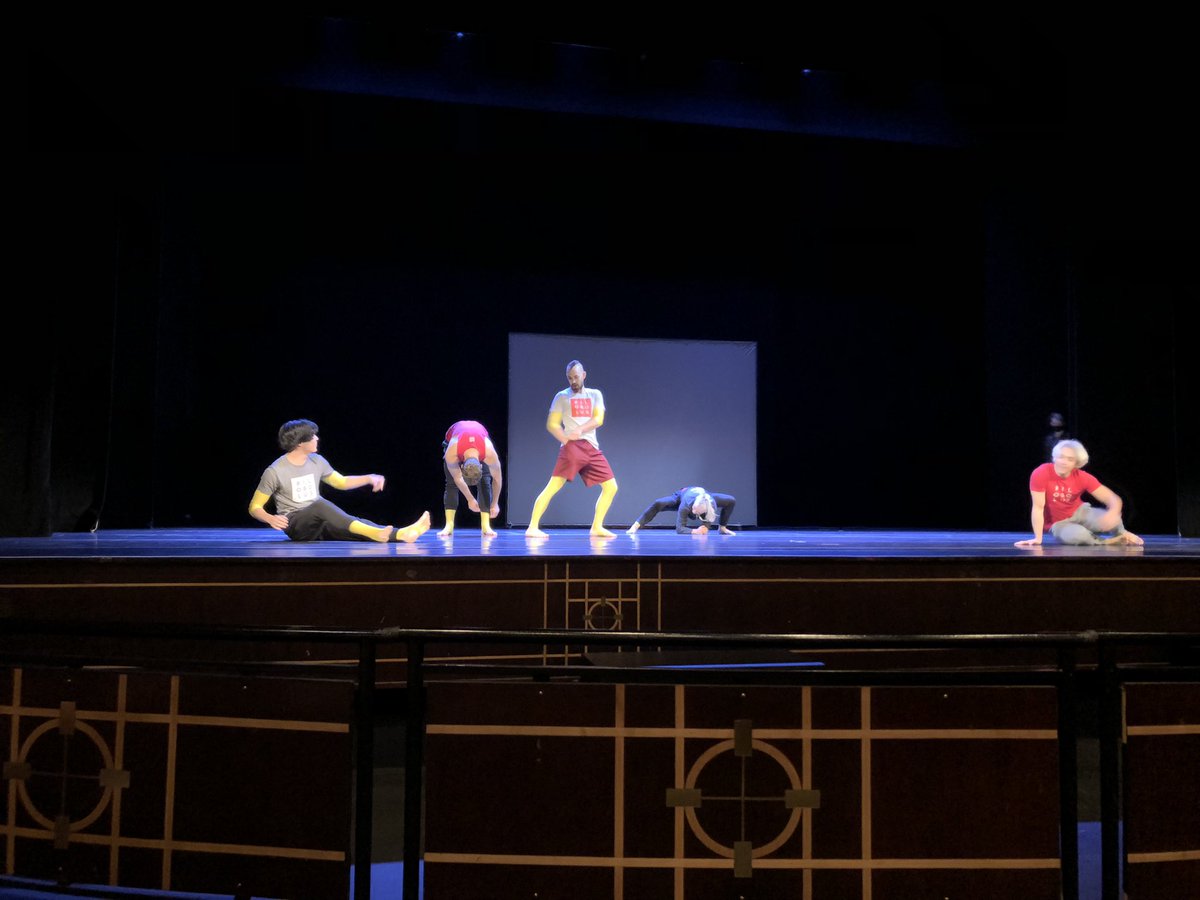 MsLamb316's tweet photo. Pilobolus at the Diana Worsham Theater with 3rd Grade @MillsRiverSch #THEplacetobe https://t.co/Hb3AEU1vxf