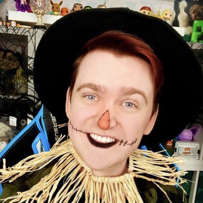 kyhugsrinitoshi's tweet photo. i canโt hide it anymore, scott always was and will always be my favorite. #halloweenlayout #NewProfilePic https://t.co/ZYJwrGEptX