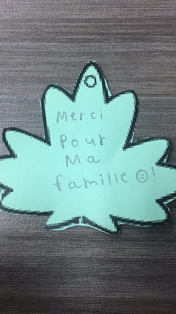 DaveBienaim1's tweet photo. Action de grâce!🌝#Fra1d @ecolecatholique https://t.co/SGCj3u61zz