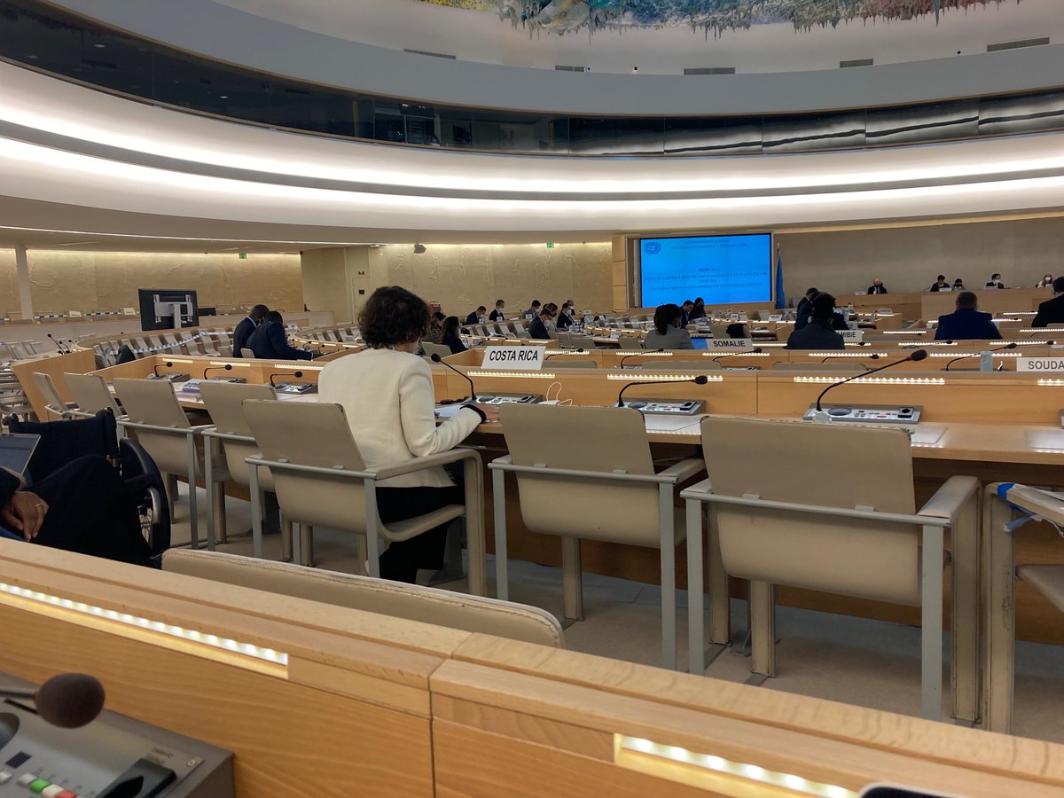 SREnvironment's tweet photo. Die UNO hat das Menschenrecht auf eine saubere, gesunde und nachhaltige Umwelt anerkannt! Ein historischer Tag für die Menschenrechte und die Umwelt!!!
43 Stimmen für die Resolution 4 Enthaltungen keine Gegenstimmen. https://t.co/pYMgHW1mGa