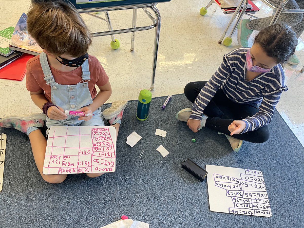 3rd graders roll a die and flip a factor card to practice their multiplication!⁦<a href="/cveschargers/">Churchville Chargers</a>⁩ #bettertogether